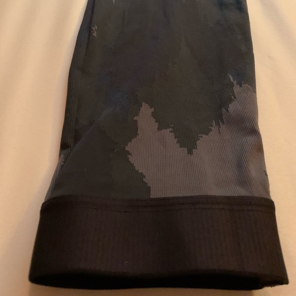 RARE LULU Mens Lululemon X Robert Geller jogger sz L black camo - Picture 5 of 6